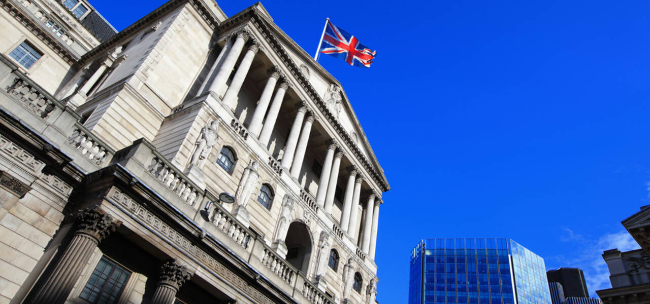 Bank of England Memangkas Pertumbuhan Ekonomi