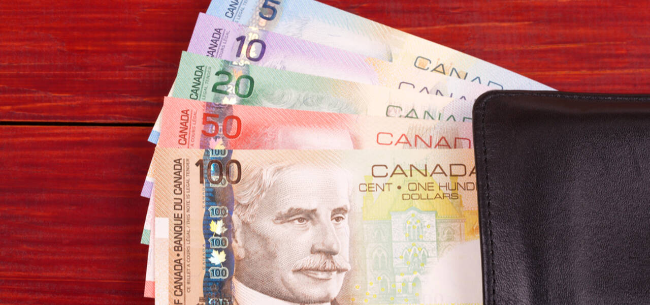 Dampak Harga Minyak Dunia Terhadap Dollar Canada